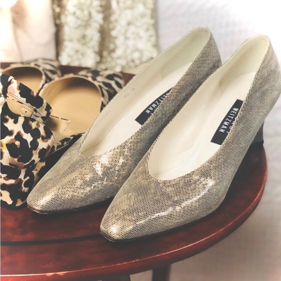 STUART WEITZMAN | 8.5 B | Gold Silver Cream Snake Low Pumps Kitten Heels Almond - Picture 14 of 16